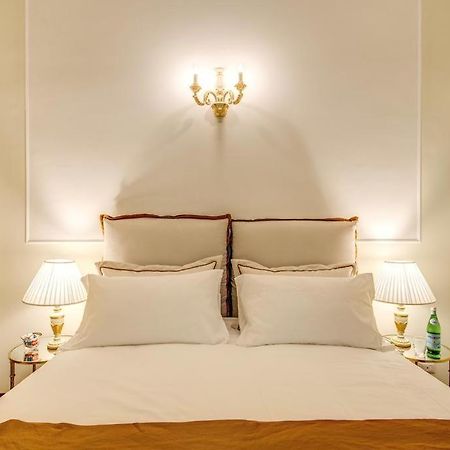 E. Spagna Luxury Apartment - Piazza Di Spagna โรม ภายนอก รูปภาพ