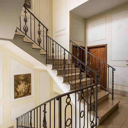 E. Spagna Luxury Apartment - Piazza Di Spagna โรม ภายนอก รูปภาพ